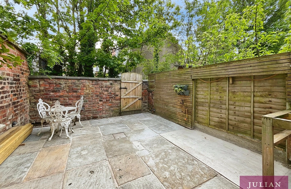 Cotton Lane, Withington, Manchester, M20 - Julian Wadden