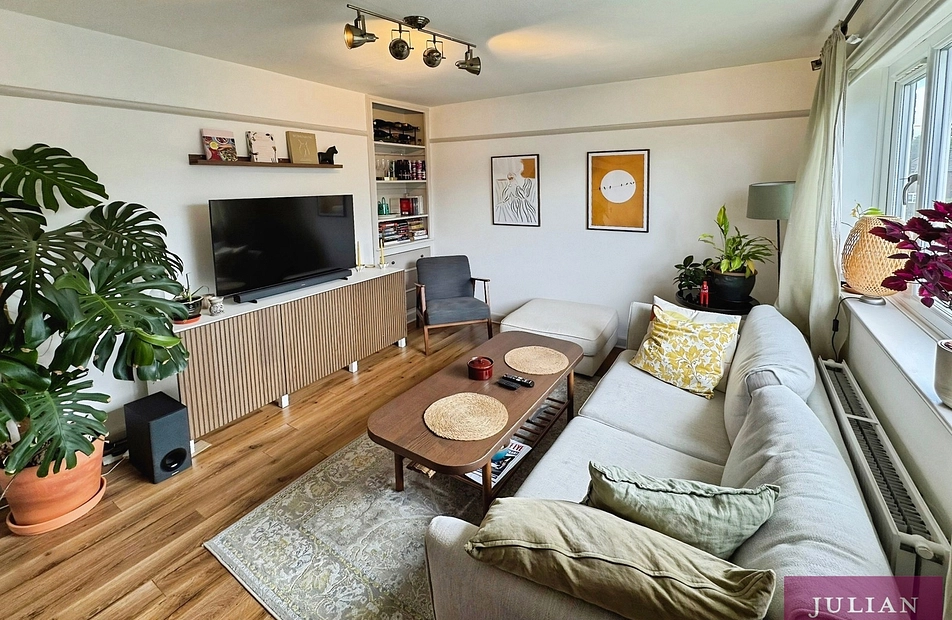 Winterburn Avenue, Chorlton, Manchester, M21 - Julian Wadden