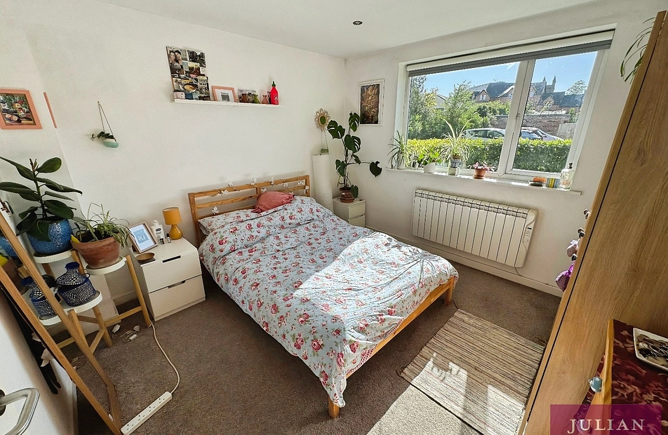 Heaton Road, Withington, Manchester, M20 - Julian Wadden