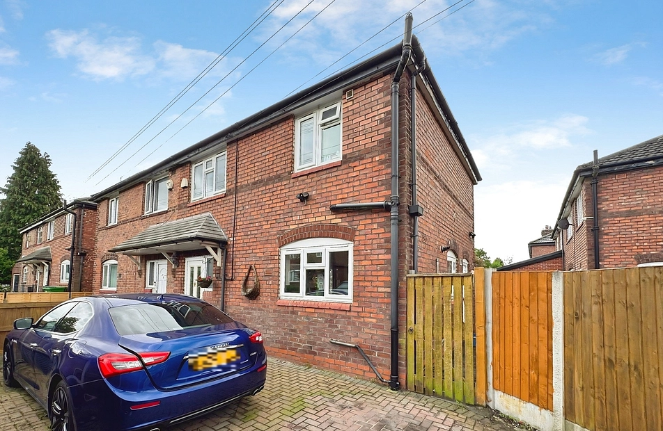 Southlea Road, Burnage, Manchester, M19 - Julian Wadden