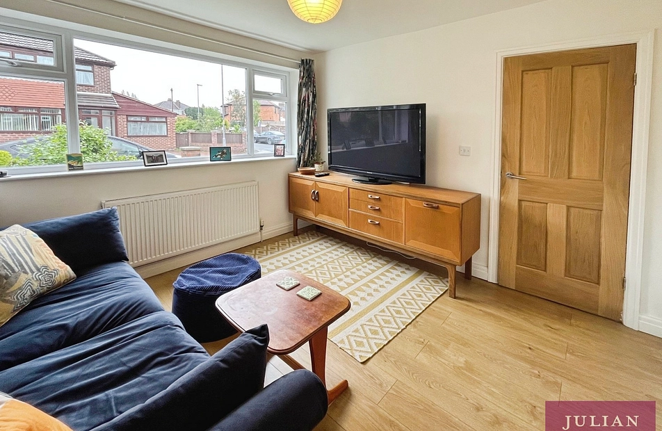 Riva Road, East Didsbury, Manchester, M19 - Julian Wadden