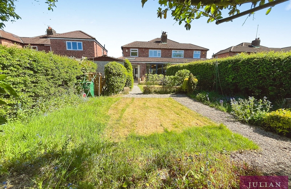 Westmorland Road, Didsbury, Manchester, M20 - Julian Wadden