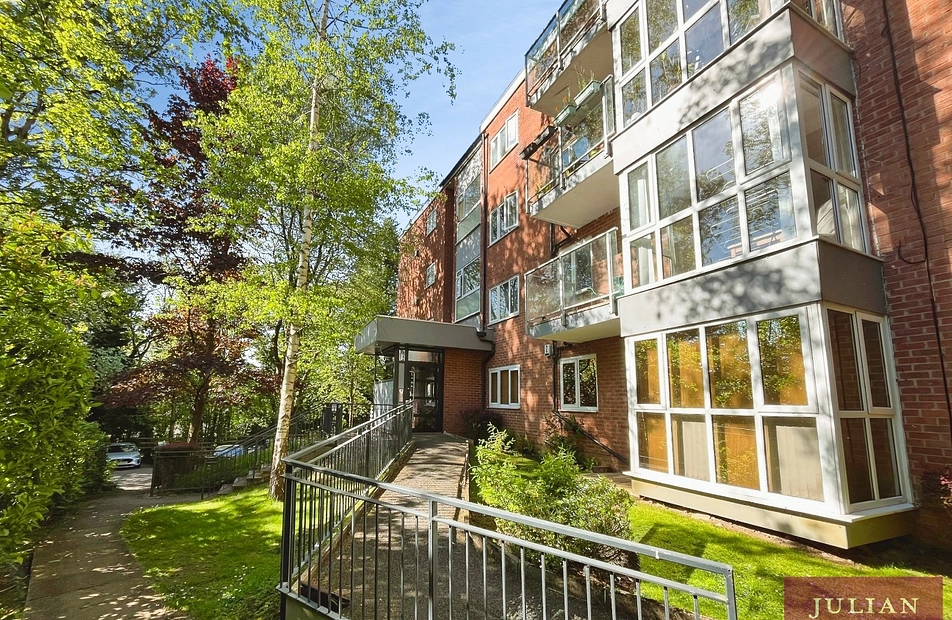 Mersey Road, West Didsbury, Manchester, M20 - Julian Wadden