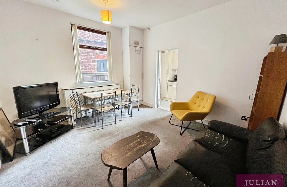 Goulden Road, West Didsbury, Manchester, M20 - Julian Wadden