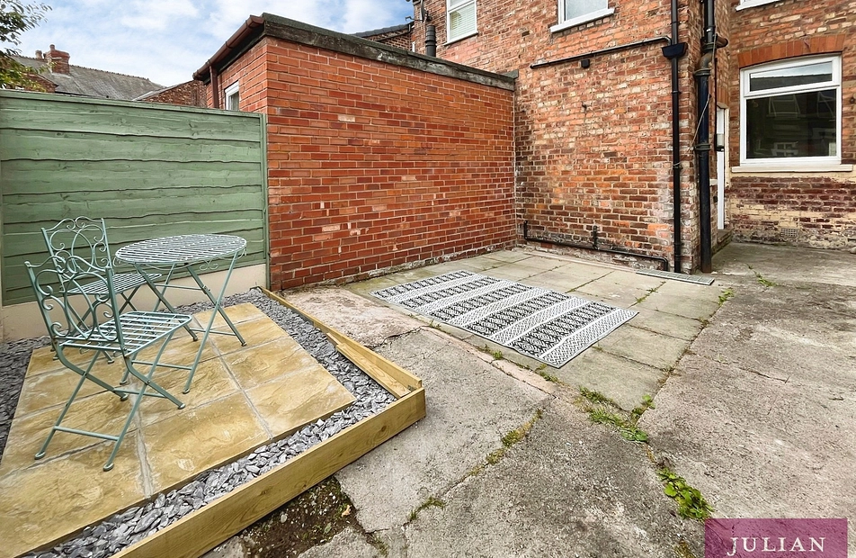 Allanson Road, Northenden, Manchester, M22 - Julian Wadden