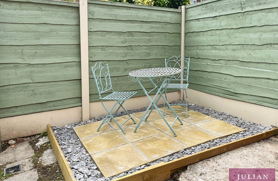Allanson Road, Northenden, Manchester, M22 - Julian Wadden