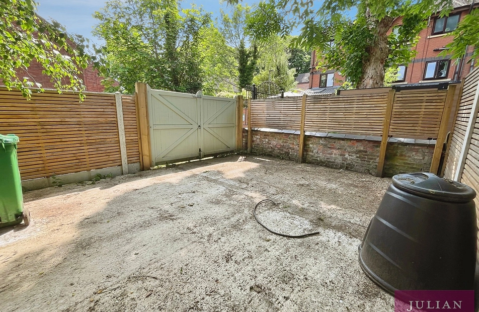 Lidgate Grove, Didsbury Village, Manchester, M20 - Julian Wadden