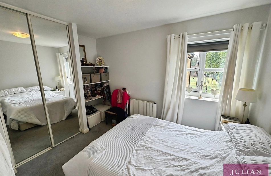 Raleigh Close, West Didsbury, Manchester, M20 - Julian Wadden