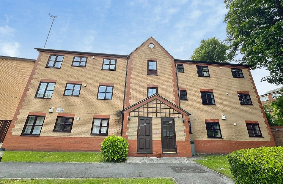Raleigh Close, West Didsbury, Manchester, M20 - Julian Wadden