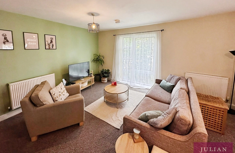 Montmano Drive, West Didsbury, Manchester, M20 - Julian Wadden