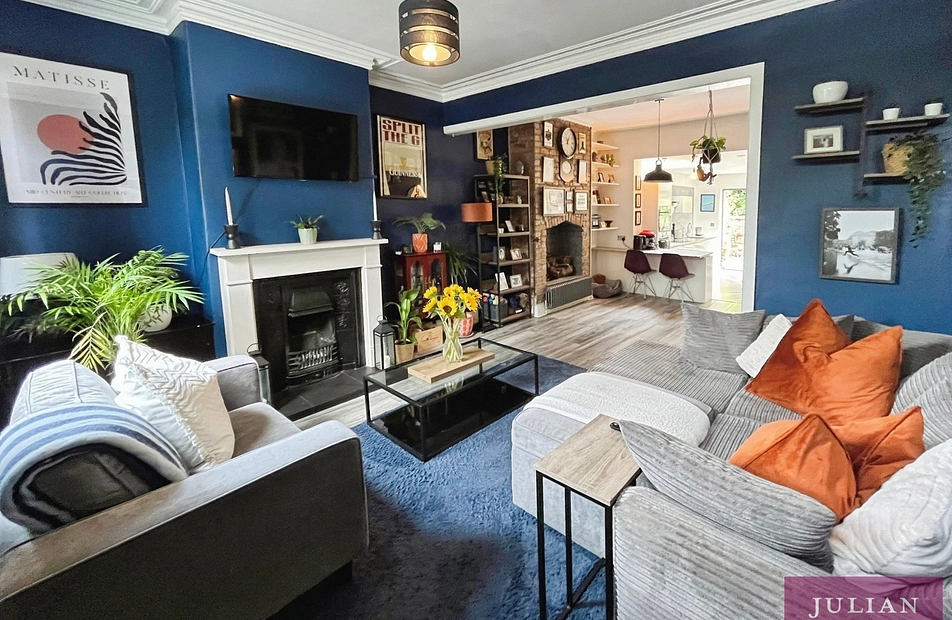 Henwood Road, Withington, Manchester, M20 - Julian Wadden