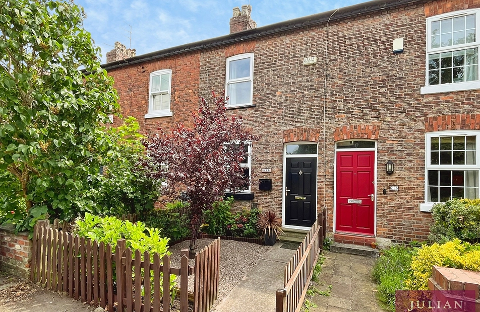 Henwood Road, Withington, Manchester, M20 - Julian Wadden