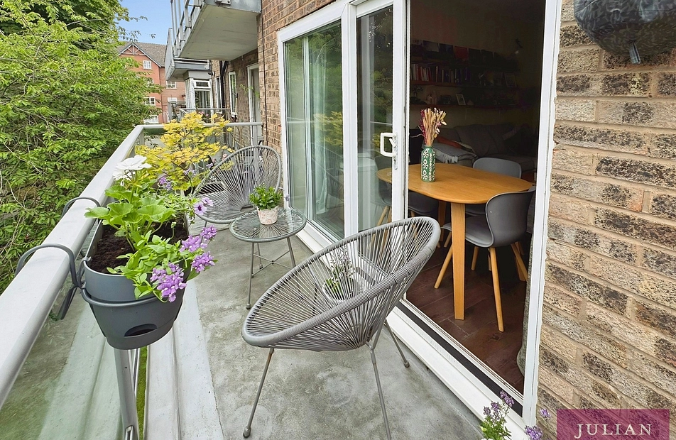 Mersey Road, West Didsbury, Manchester, M20 - Julian Wadden