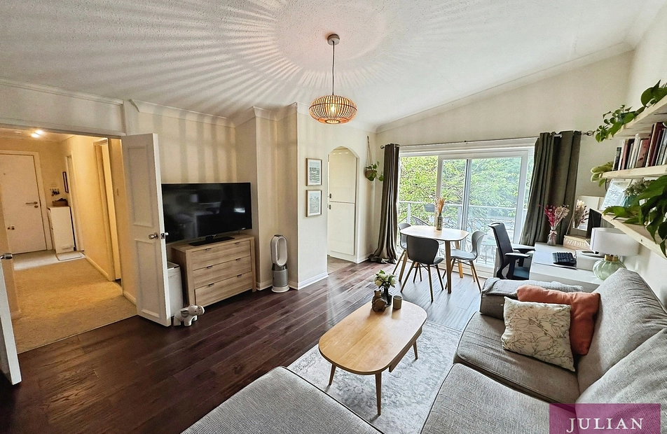 Mersey Road, West Didsbury, Manchester, M20 - Julian Wadden