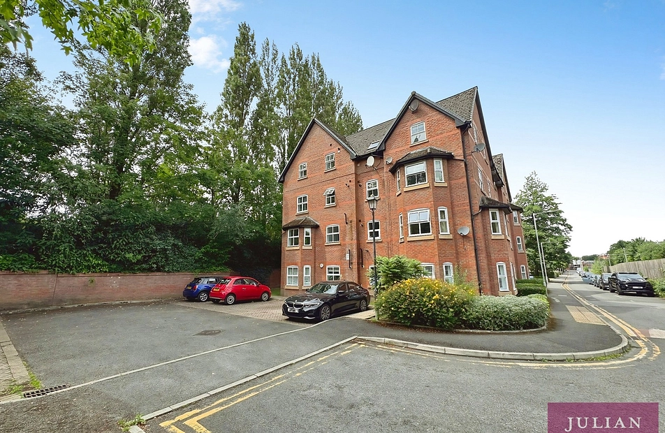 Olive Shapley Avenue, Didsbury, Manchester, M20 - Julian Wadden