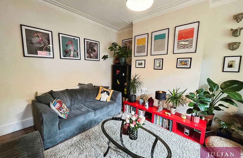 Redcar Avenue, West Didsbury, Manchester, M20 - Julian Wadden