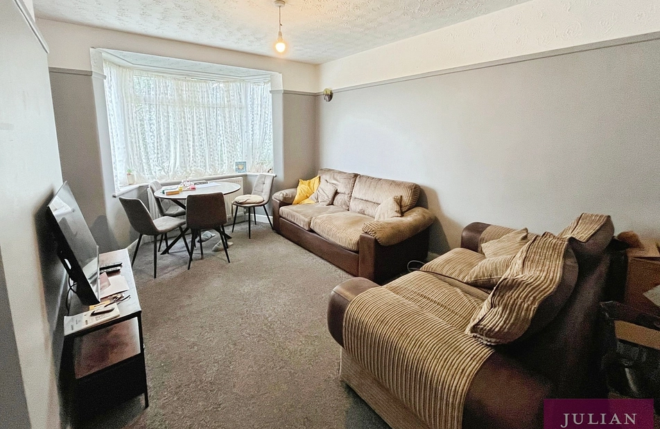 Sale Road, Northern Moor, Manchester, M23 - Julian Wadden