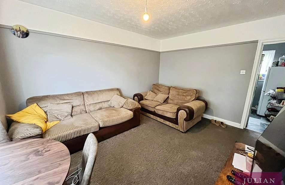 Sale Road, Northern Moor, Manchester, M23 - Julian Wadden