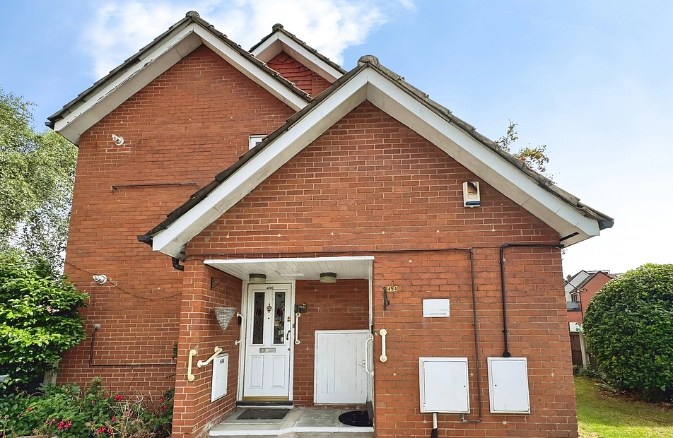 Burnage Lane, Burnage, Manchester, M19 - Julian Wadden