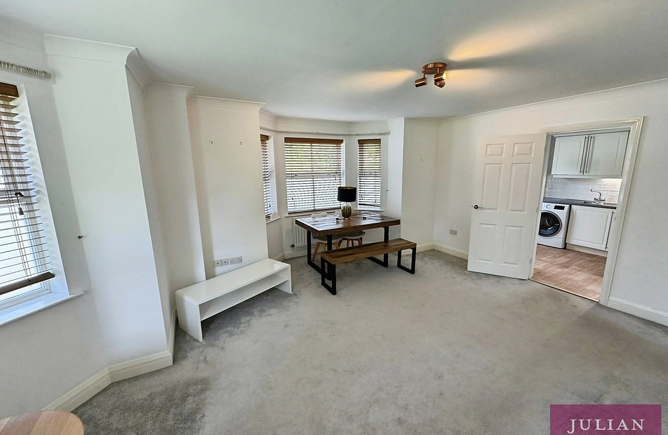 Olive Shapley Avenue, Didsbury, Manchester, M20 - Julian Wadden