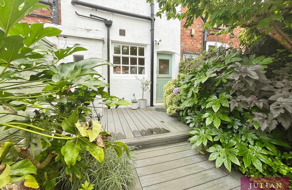 Whitehall Road, Didsbury Village, Manchester, M20 - Julian Wadden