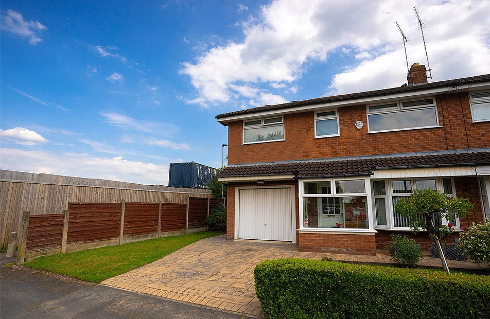 Wilsthorpe Close, Levenshulme, Greater Manchester, M19 - Julian Wadden