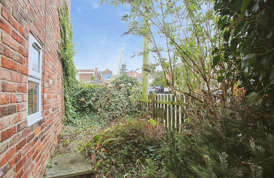 Derby Range, Heaton Moor, Stockport, SK4 - Julian Wadden