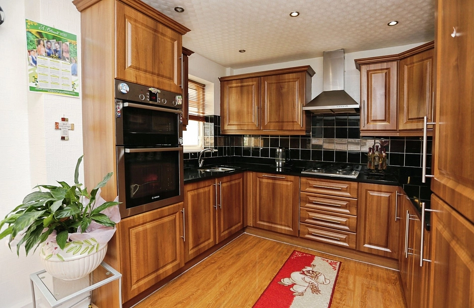 Wilsthorpe Close, Levenshulme, Manchester, M19 - Julian Wadden