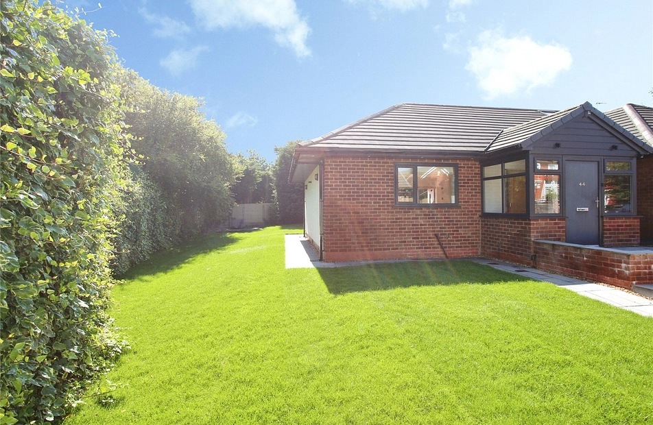 Roxton Road, Heaton Chapel, Stockport, SK4 - Julian Wadden