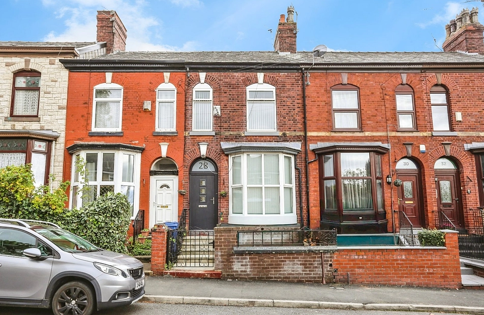 Parsonage Street, Heaton Norris, Stockport, SK4 - Julian Wadden