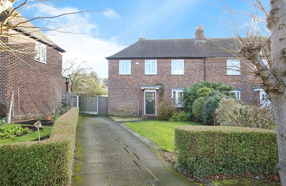 Pleachway, Heaton Mersey, Stockport, SK4 - Julian Wadden