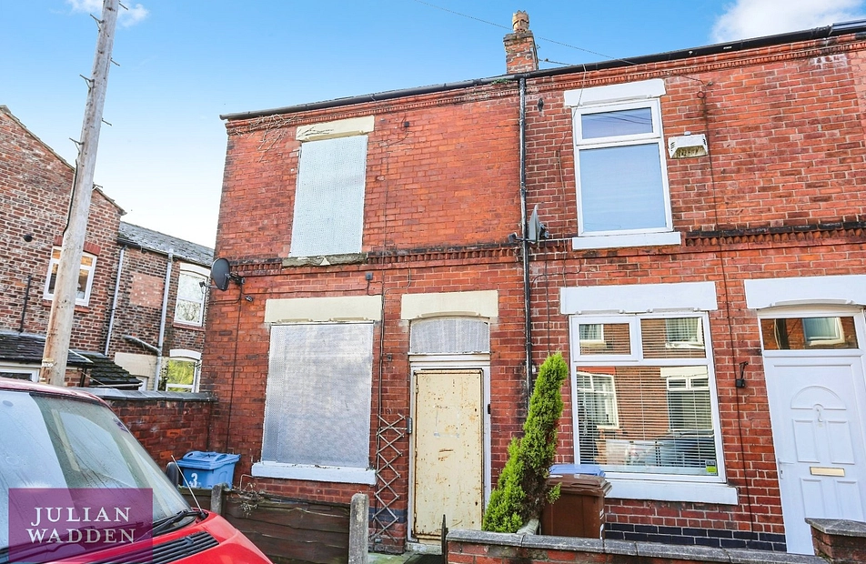 Ellen Street, Heaton Norris, Stockport, SK4 - Julian Wadden