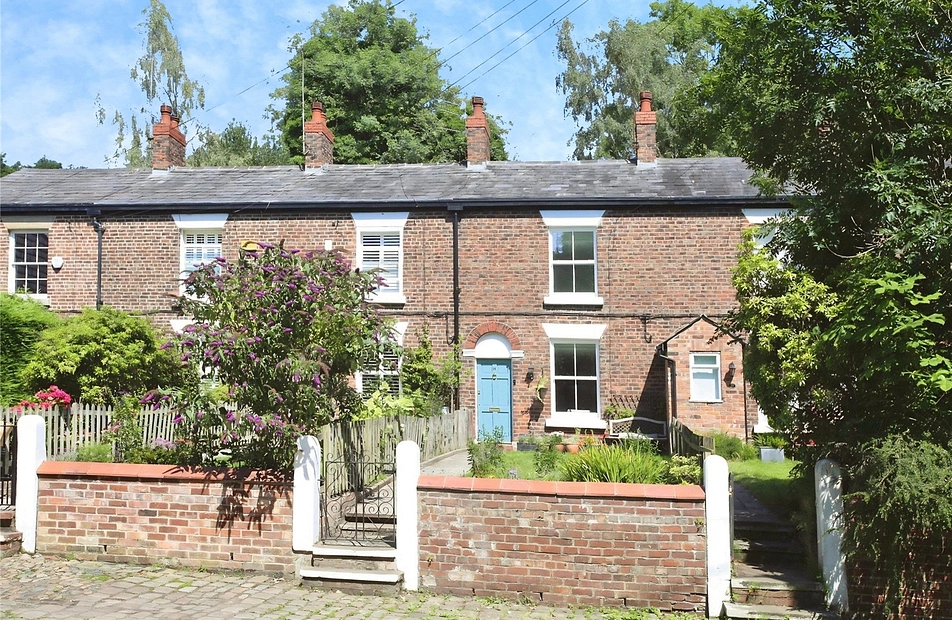 Vale Close, Heaton Mersey, Stockport, SK4 - Julian Wadden