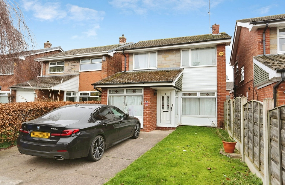 Cedarwood Avenue, Heaton Mersey, Stockport, SK4 - Julian Wadden