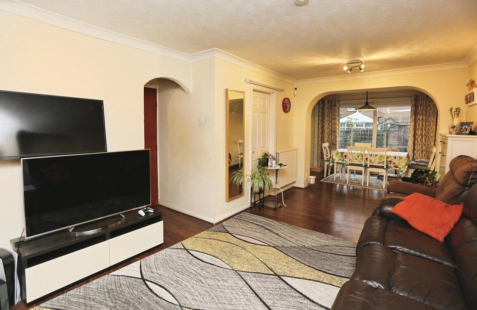 Cedarwood Avenue, Heaton Mersey, Stockport, SK4 - Julian Wadden