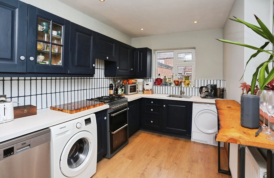 Roseneath Avenue, Levenshulme, Manchester, M19 - Julian Wadden