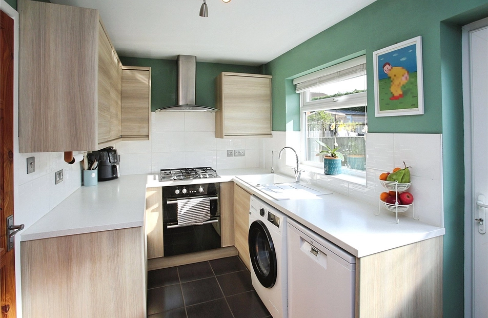 Kentstone Avenue, Heaton Mersey, Stockport, SK4 - Julian Wadden