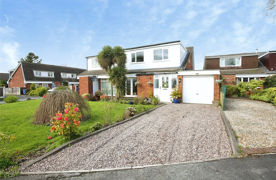 Berwick Avenue, Heaton Mersey, Stockport, SK4 - Julian Wadden