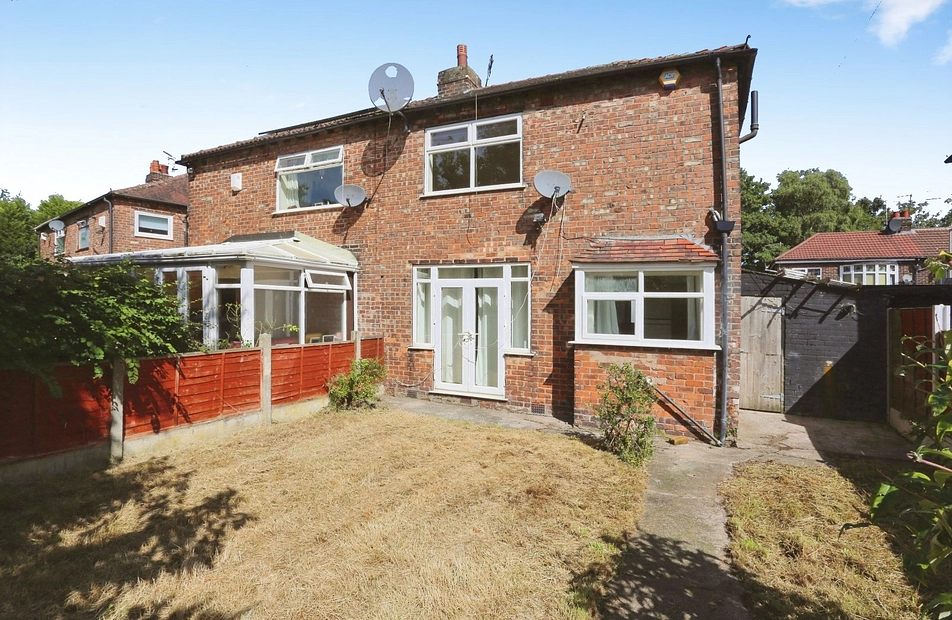 Westholm Avenue, Heaton Chapel, Stockport, SK4 - Julian Wadden