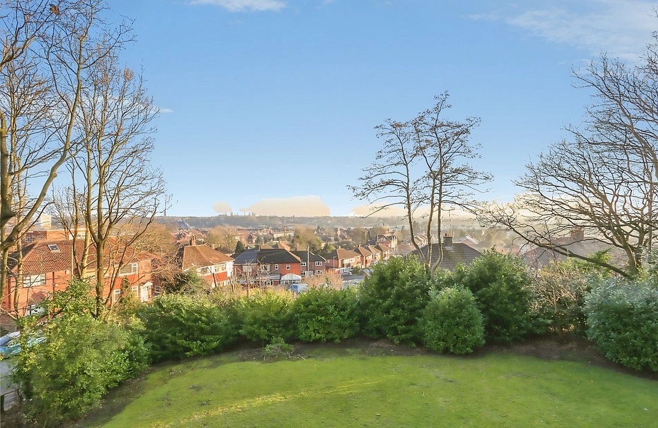 Norris Hill Drive, Heaton Norris, Stockport, SK4 - Julian Wadden