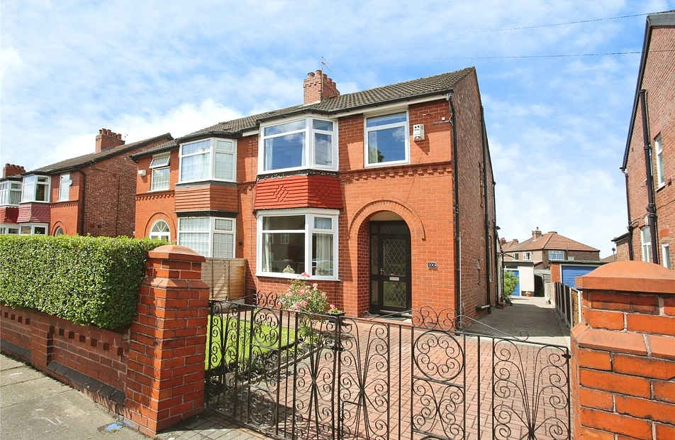 Broadstone Road, Heaton Chapel, Stockport, SK4 - Julian Wadden