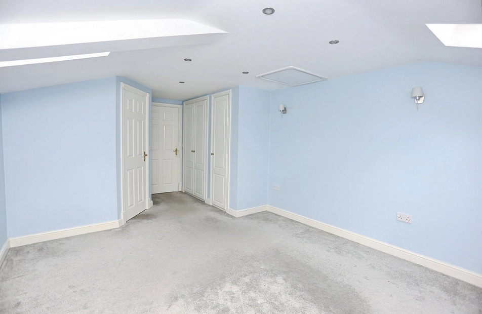 Thornbank Lodge, Heaton Moor Road, Heaton Moor, Stockport, SK4 - Julian Wadden