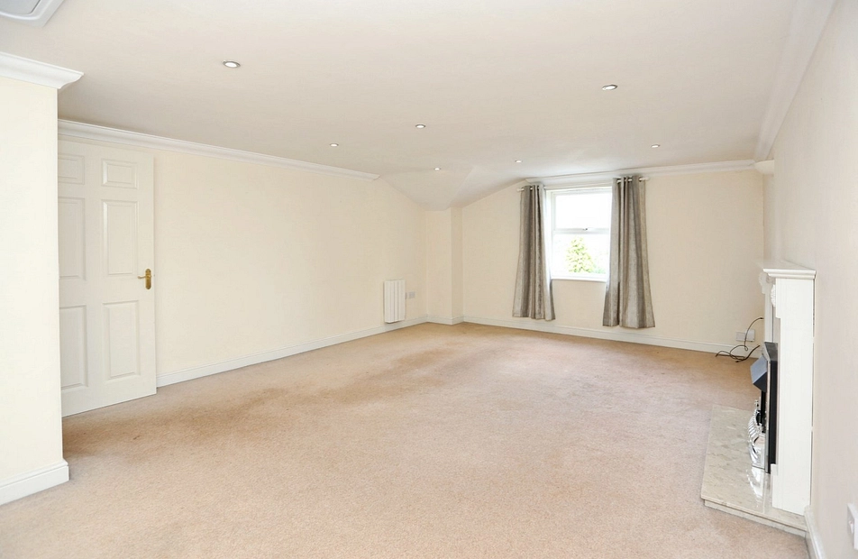 Thornbank Lodge, Heaton Moor Road, Stockport, Cheshire, SK4 - Julian Wadden
