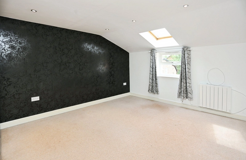 Thornbank Lodge, Heaton Moor Road, Stockport, Cheshire, SK4 - Julian Wadden