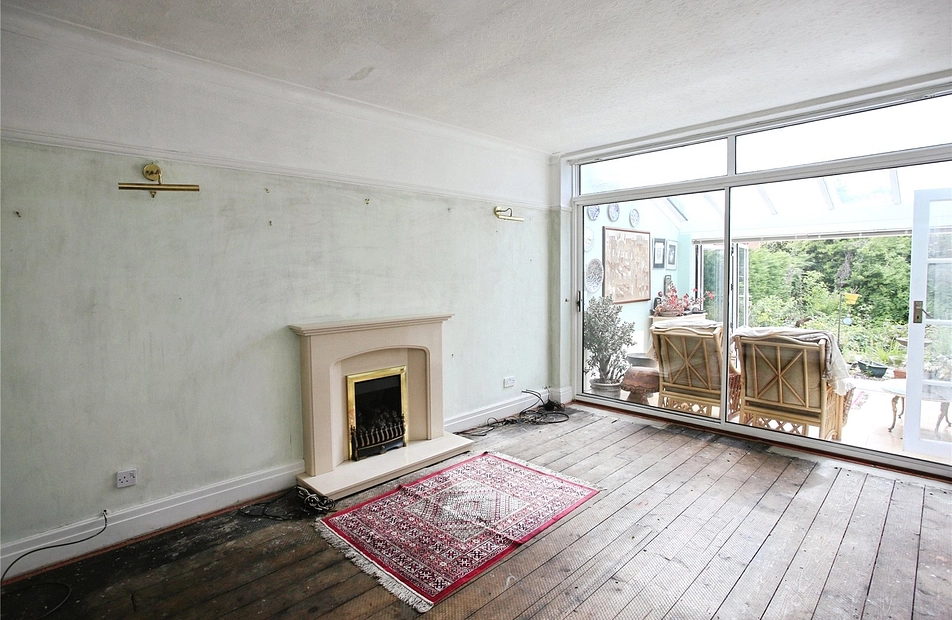 Derby Road, Heaton Moor, Stockport, SK4 - Julian Wadden
