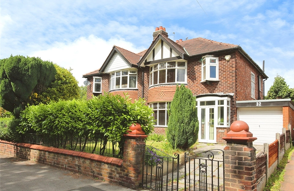 Balmoral Road, Heaton Moor, Stockport, SK4 - Julian Wadden