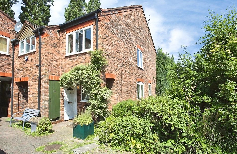 Crossgate Mews, Heaton Mersey, Stockport, SK4 - Julian Wadden