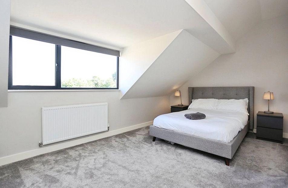 Heaton Grove, Heaton Chapel, Stockport, SK4 - Julian Wadden