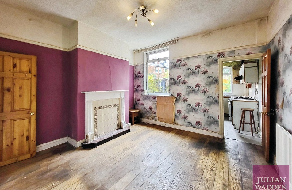 Warren Road, Davenport, Stockport, SK3 - Julian Wadden