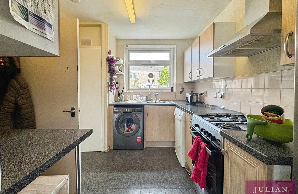 Burton Walk, Heaton Norris, Stockport, SK4 - Julian Wadden